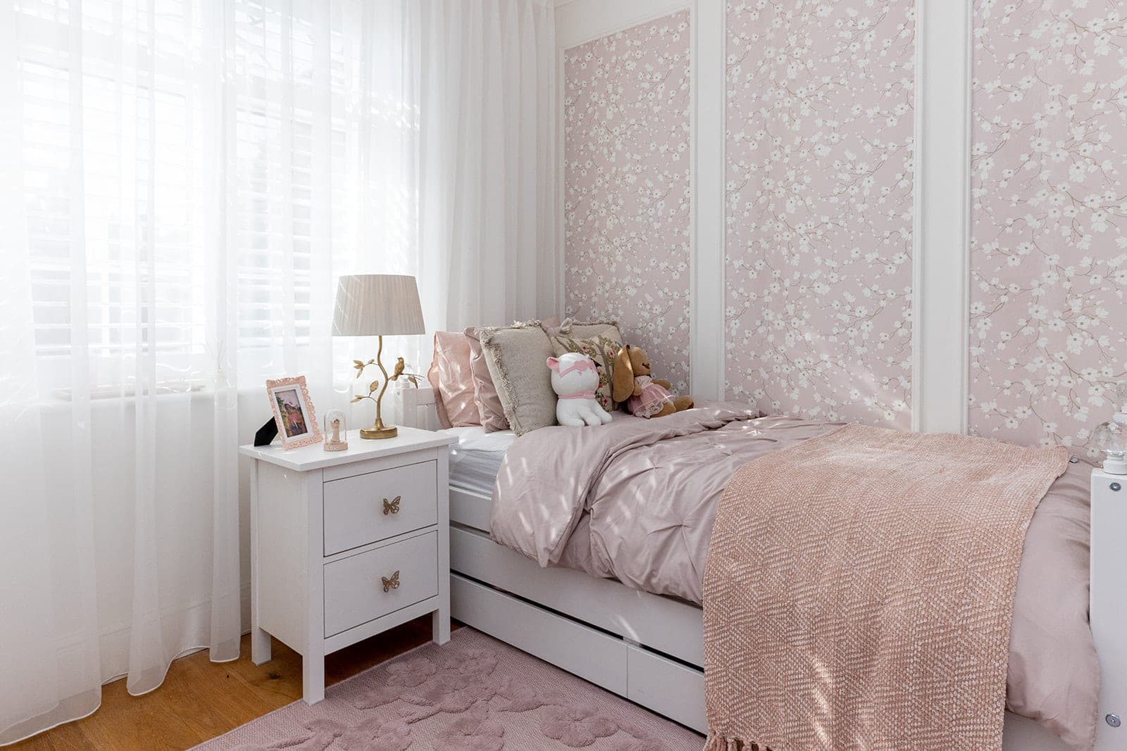 Girls' Blush Room, The Cricklewood Project, photo 8