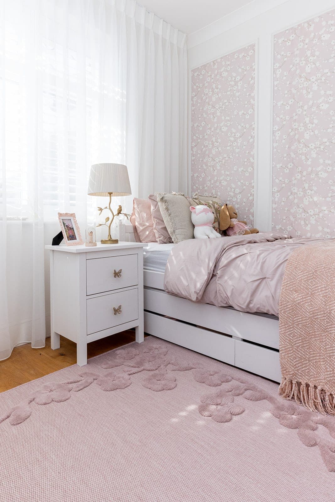 Girls' Blush Room, The Cricklewood Project, photo 9