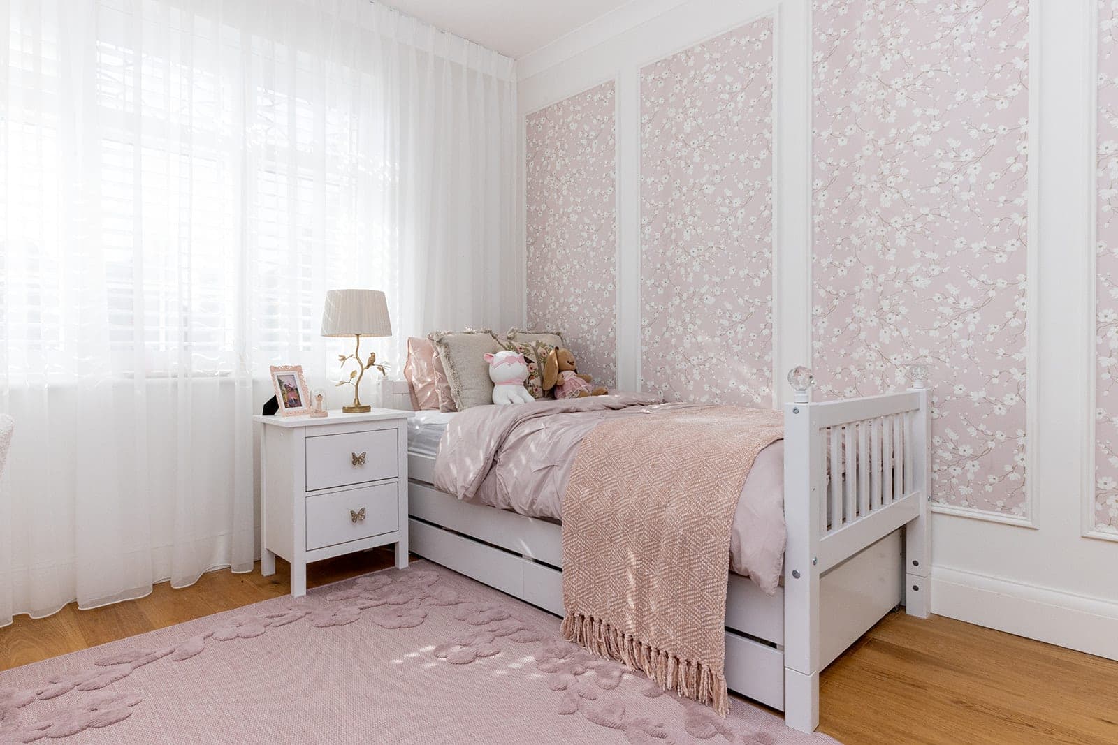 Girls' Blush Room, The Cricklewood Project, photo 10