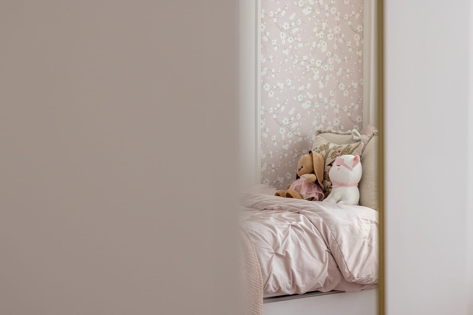 Girls' Blush Room, The Cricklewood Project, photo 14