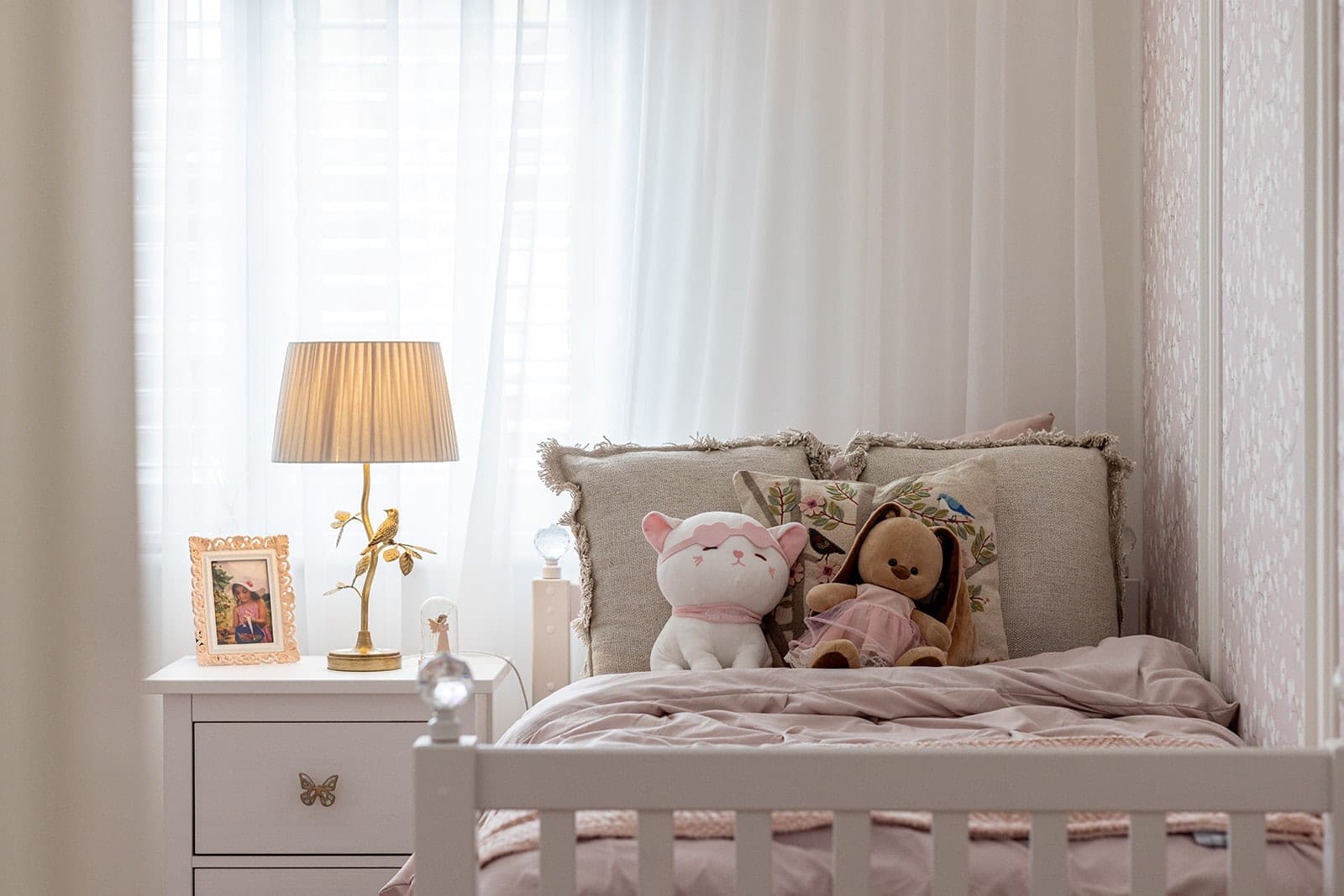 Girls' Blush Room, The Cricklewood Project, photo 15