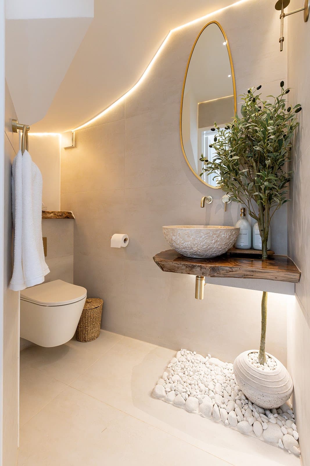 Powder Room, The Cricklewood Project, photo 7